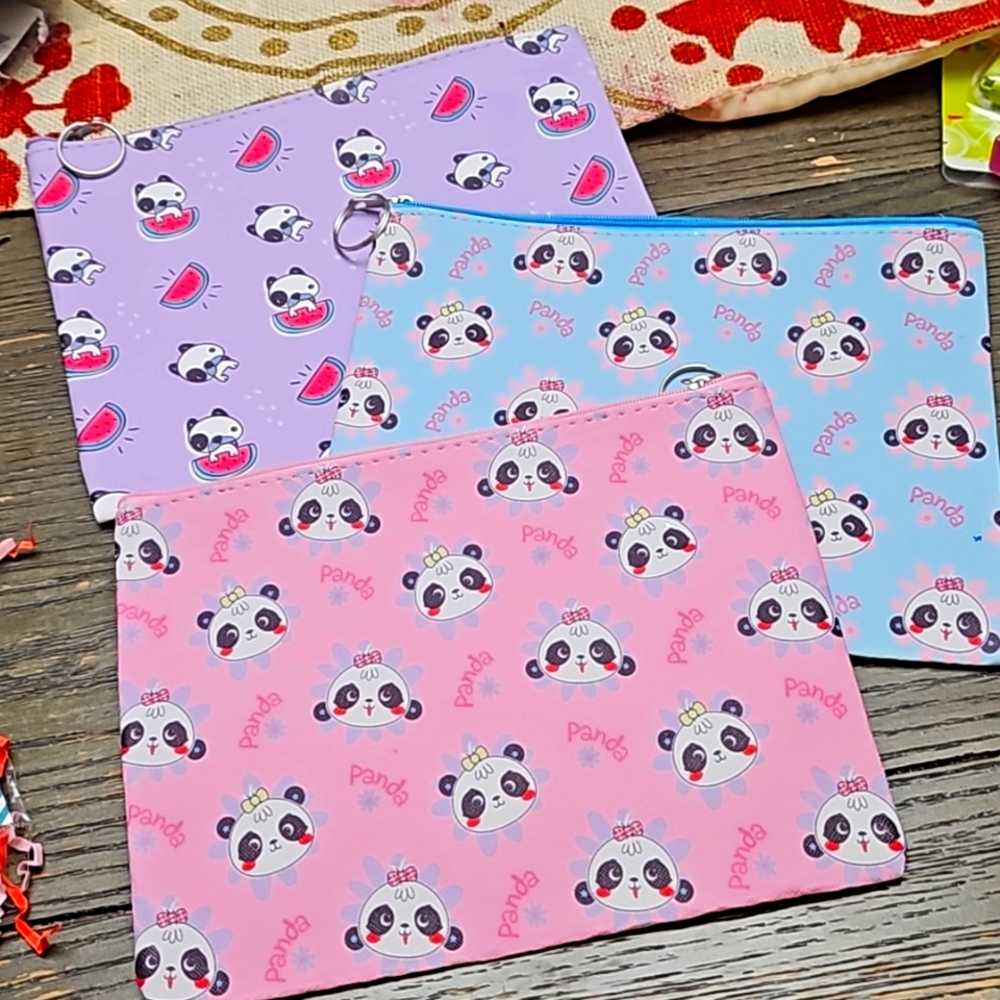 🌸Lot of 3 acessory Pouch new with no tags